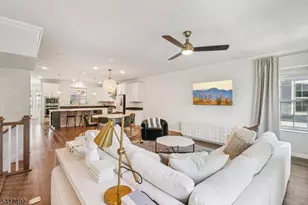 21 Dahlia Dr, Warren Township, NJ 07059 - Photo 3