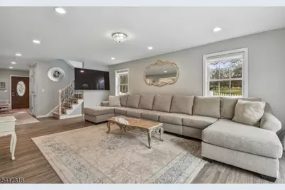 83 White St, Dover, NJ 07801 - Photo 9