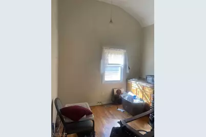 123 Seymour Ave, Newark, NJ 07108 - Photo 9