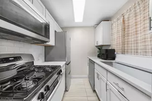 735 Linden Ave, Rahway, NJ 07065 - Photo 3