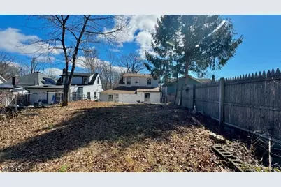 9 Lakeview Ave, Mount Olive, NJ 07828 - Photo 5