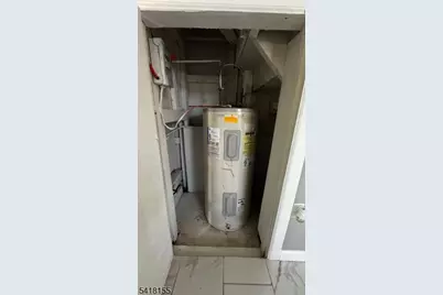 9 Lakeview Ave, Mount Olive, NJ 07828 - Photo 17