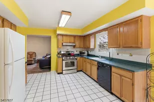 4 Crowel Rd, Hillsborough Township, NJ 08844 - Photo 13