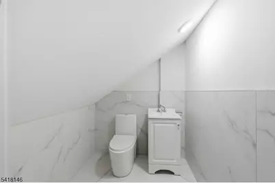 10 Mulford Pl, Newark, NJ 07112 - Photo 17