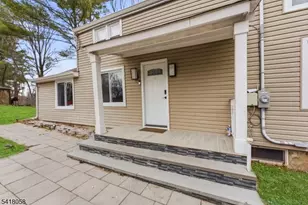 28 Wagners Ln, Warren Township, NJ 07059 - Photo 13