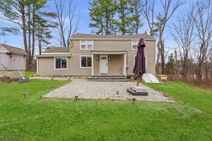 28 Wagners Ln, Warren Township, NJ 07059 - Photo 11