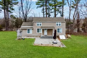 28 Wagners Ln, Warren Township, NJ 07059 - Photo 1