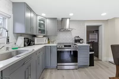 28 Wagners Ln, Warren Township, NJ 07059 - Photo 21