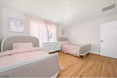 86 Treetops Cir, Franklin Township, NJ 08540 - Photo 27