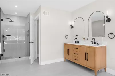 86 Treetops Cir, Franklin Township, NJ 08540 - Photo 25