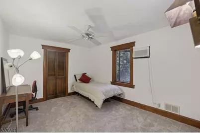 833 Berkshire Valley Rd, Jefferson Township, NJ 07885 - Photo 19