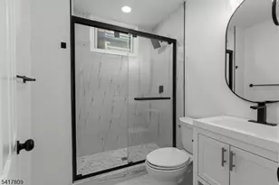 77 S Munn Ave, Newark, NJ 07106 - Photo 21