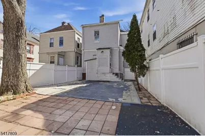 77 S Munn Ave, Newark, NJ 07106 - Photo 41