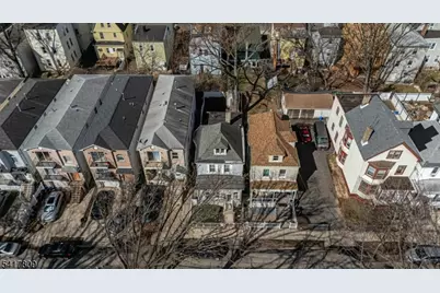 77 S Munn Ave, Newark, NJ 07106 - Photo 5