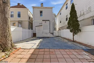 77 S Munn Ave, Newark, NJ 07106 - Photo 9