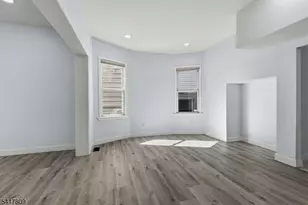 77 S Munn Ave, Newark, NJ 07106 - Photo 15