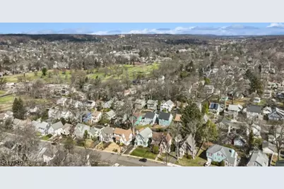 35 Broadview Ave, Maplewood, NJ 07040 - Photo 47