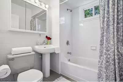 35 Broadview Ave, Maplewood, NJ 07040 - Photo 31