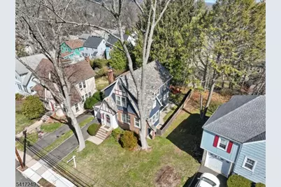 35 Broadview Ave, Maplewood, NJ 07040 - Photo 45