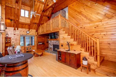 816 Rosemont Ringoes Rd, Delaware Township, NJ 08559 - Photo 5