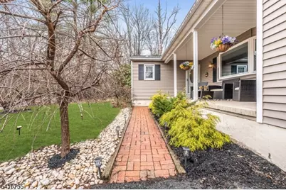 206 Pleasant Run Rd, Readington, NJ 08853 - Photo 5