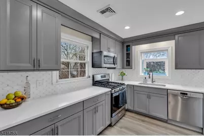 206 Pleasant Run Rd, Readington, NJ 08853 - Photo 21