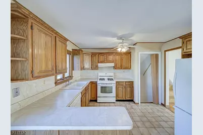 74 Marcy St, Franklin Township, NJ 08873 - Photo 7