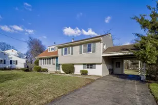 74 Marcy St, Franklin Township, NJ 08873 - Photo 3