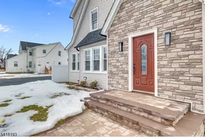 711 Pemberton Ave, Plainfield, NJ 07060 - Photo 3