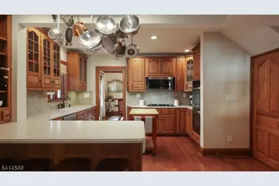 660 Glen Ave, Westfield Town, NJ 07090 - Photo 17