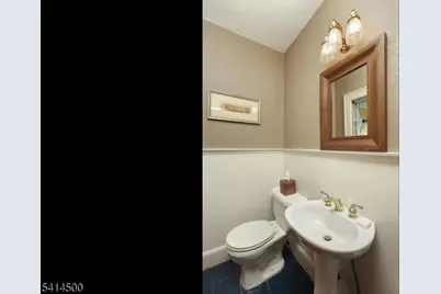 660 Glen Ave, Westfield Town, NJ 07090 - Photo 21