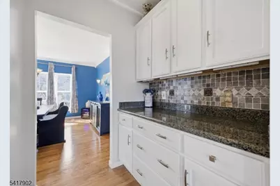 122 Millbrook Rd, Hardwick Township, NJ 07825 - Photo 11