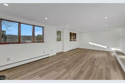 10 Lake Drive West, Wayne, NJ 07470 - Photo 27