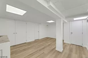 10 Lake Dr W, Wayne, NJ 07470 - Photo 23