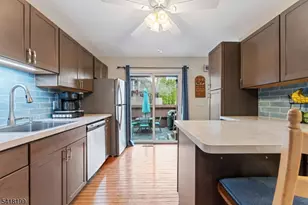 29 Bloomingdale Dr, Hillsborough Township, NJ 08844 - Photo 13