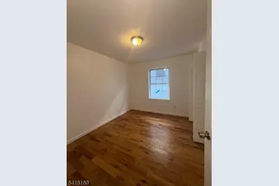 339 Ocean Ave, Jersey City, NJ 07305 - Photo 13