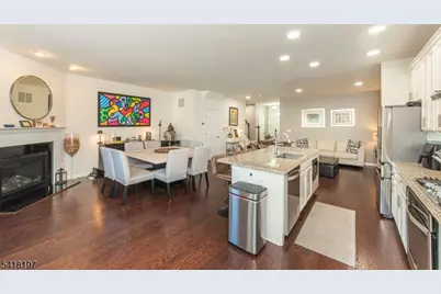 11 Albert Ct, Randolph Township, NJ 07869 - Photo 3