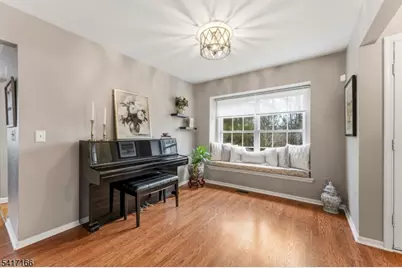 32 Dewitt Ln, Hillsborough Township, NJ 08844 - Photo 7