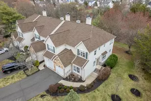 32 Dewitt Ln, Hillsborough Township, NJ 08844 - Photo 3