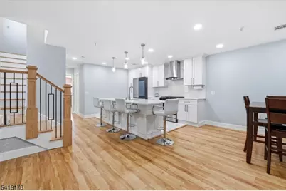 181-A Court St, Newark, NJ 07103 - Photo 15