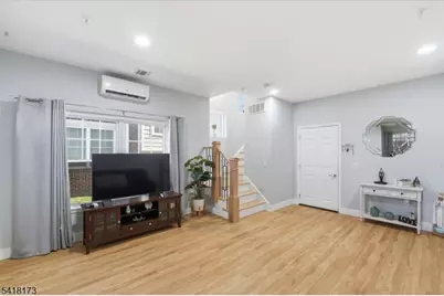 181-A Court St, Newark, NJ 07103 - Photo 7