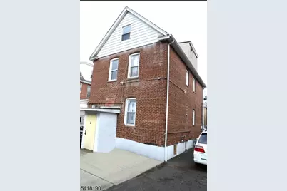 16 Krueger Pl, Passaic, NJ 07055 - Photo 25