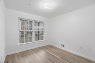 116 Chariot Ct, Piscataway Township, NJ 08854 - Photo 15