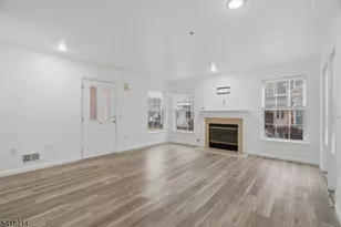 116 Chariot Ct, Piscataway Township, NJ 08854 - Photo 5