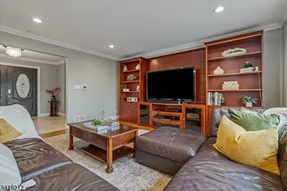 7 Chadwick Rd, Livingston, NJ 07039 - Photo 9