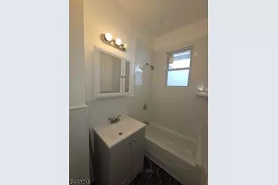 293 Ohio St, Union Township, NJ 07083 - Photo 5