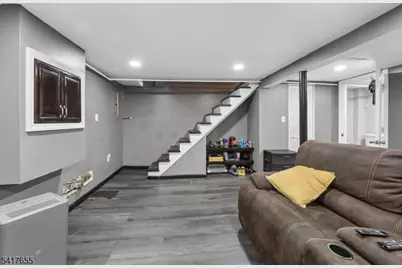 10 Ogden Rd, Belleville, NJ 07109 - Photo 19