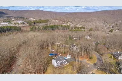 1 Pillar Dr, Rockaway Township, NJ 07866 - Photo 3