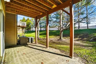 20 Conklin Ct, Roseland, NJ 07068 - Photo 21