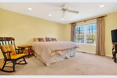 20 Conklin Ct, Roseland, NJ 07068 - Photo 15